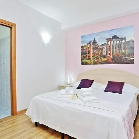 Athena Trastevere بيت ضيافة